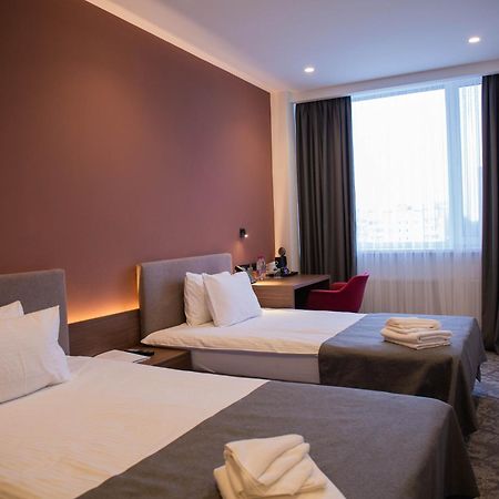 Small Hotel فينيتسا المظهر الخارجي الصورة