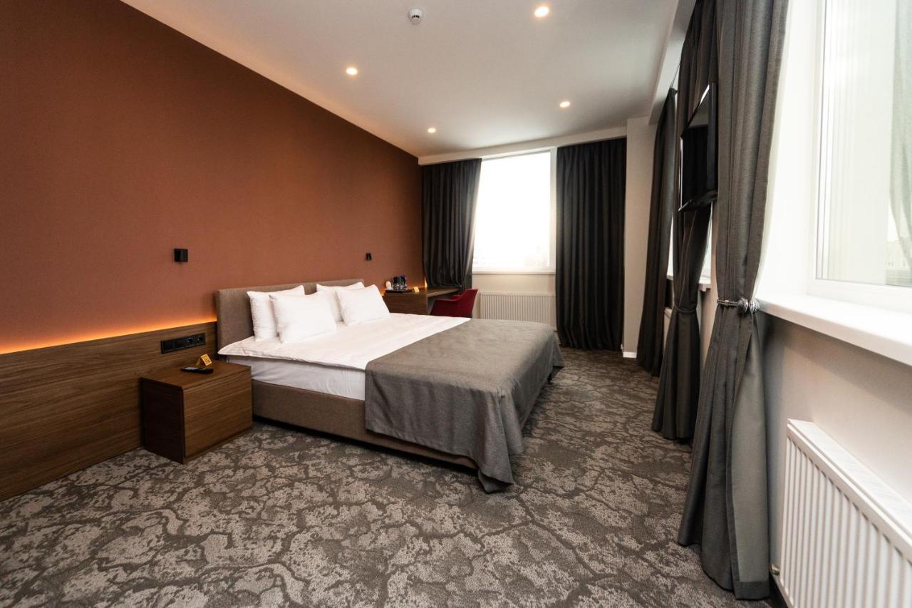 Small Hotel فينيتسا المظهر الخارجي الصورة