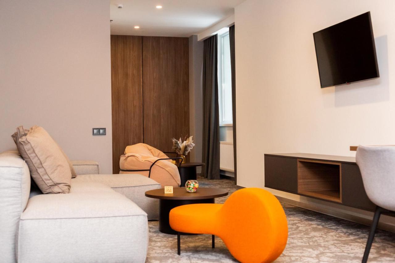 Small Hotel فينيتسا المظهر الخارجي الصورة