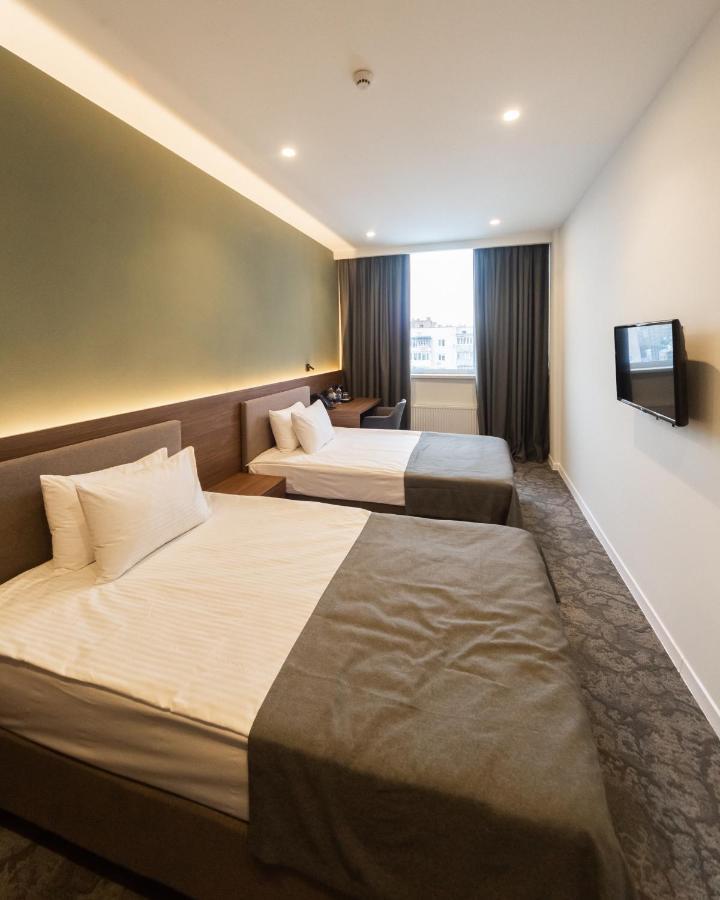 Small Hotel فينيتسا المظهر الخارجي الصورة