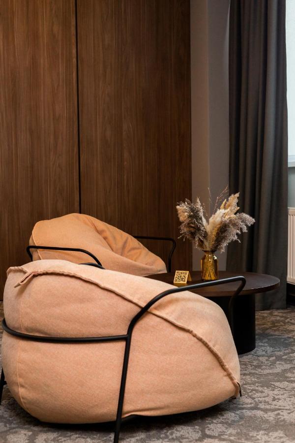 Small Hotel فينيتسا المظهر الخارجي الصورة