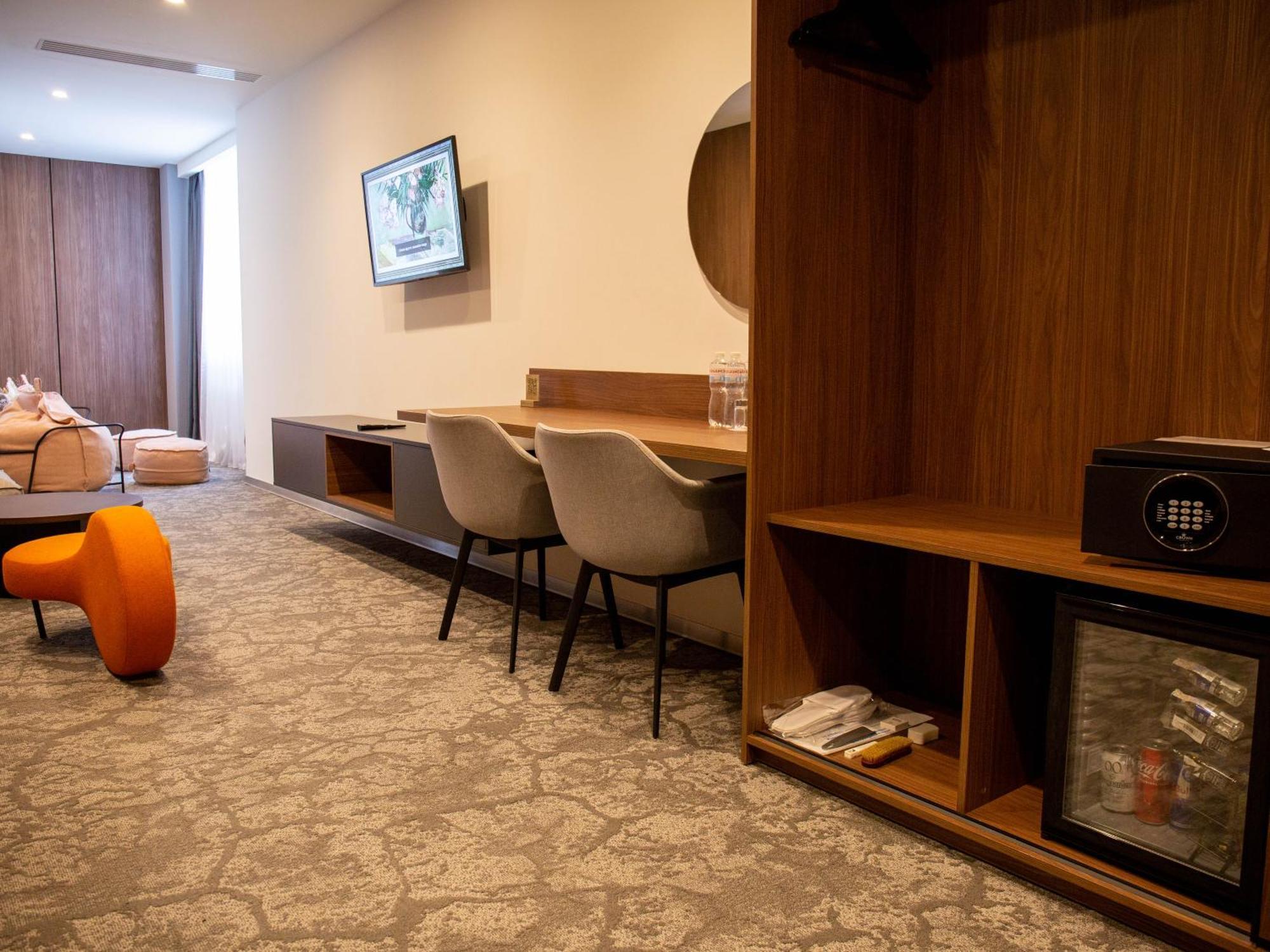 Small Hotel فينيتسا المظهر الخارجي الصورة