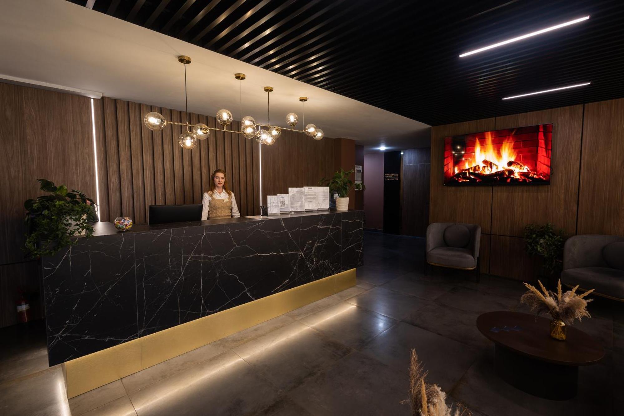 Small Hotel فينيتسا المظهر الخارجي الصورة