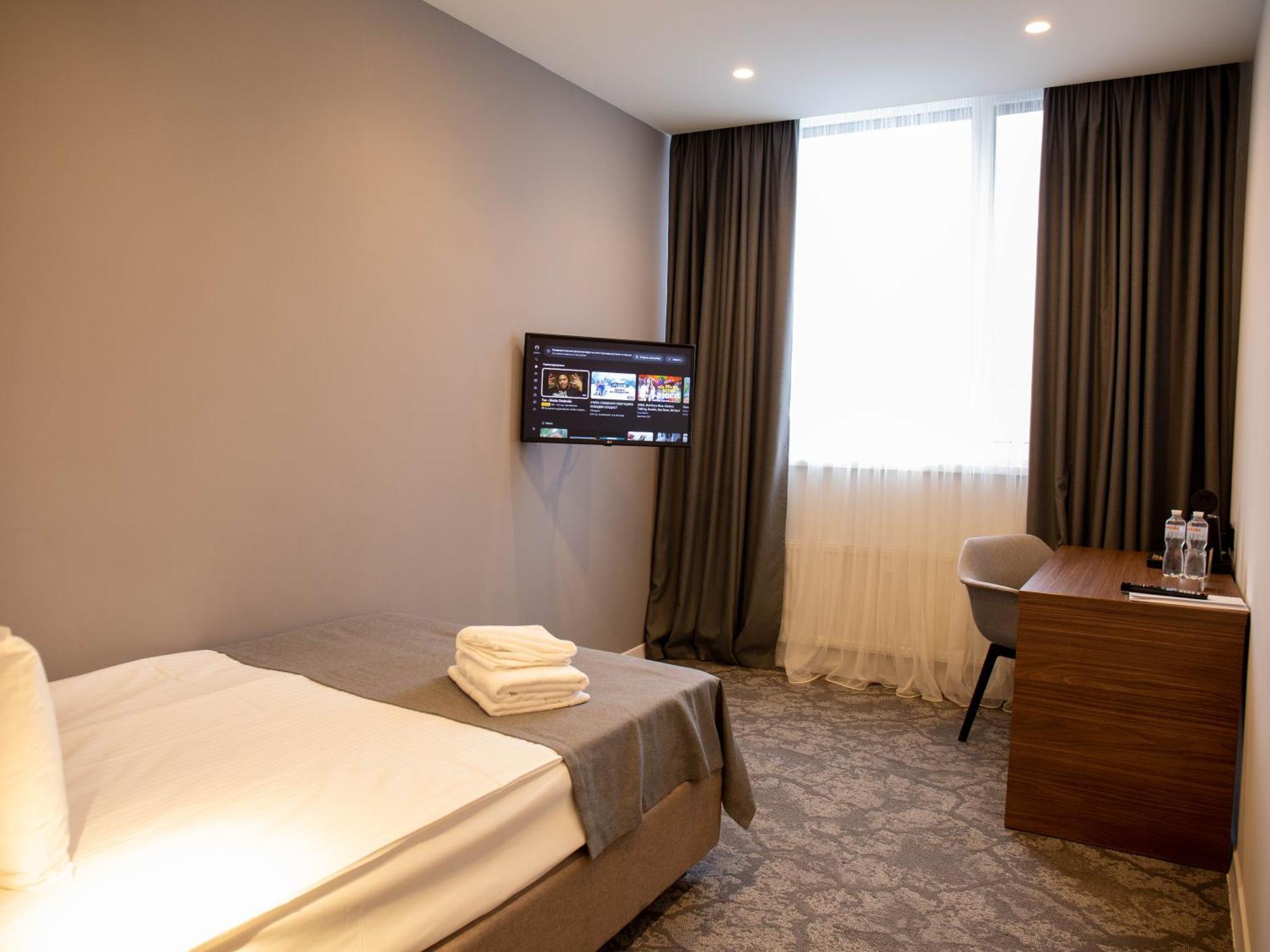 Small Hotel فينيتسا المظهر الخارجي الصورة