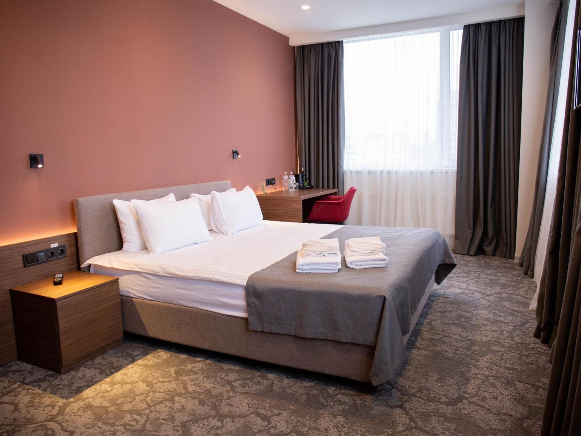 Small Hotel فينيتسا المظهر الخارجي الصورة